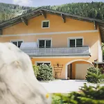 New! Chalet Carina By We Rent